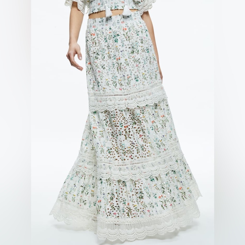 Alice and Olivia Skirt